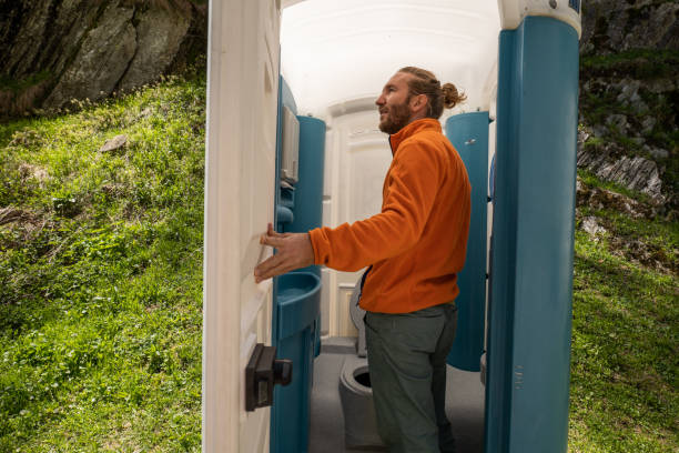 Portable Toilet Options We Offer in Harvard, IL